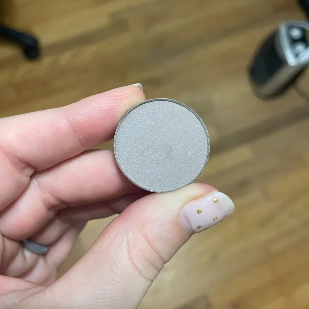 Makeup Geek Bedrock Eyeshadow PowderMatte Grey Taupe Discontinued